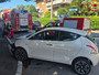 FOTO. Scontro all'incrocio a Cassano Magnago: auto si ribalta. Soccorsa anche una bambina di 12 anni FOTO. Scontro all'incrocio a Cassano Magnago: auto si ribalta. Soccorsa anche una bambina di 12 anni