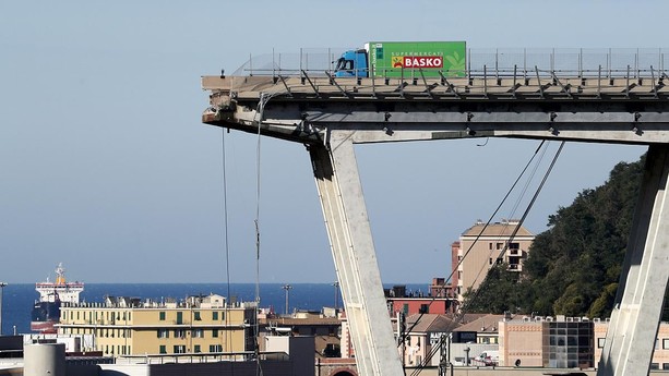 Ponte Morandi, l'avvocatura di Stato chiede duecentocinquanta milioni di euro di danni: “Ferita che non si rimarginerà mai&quot;