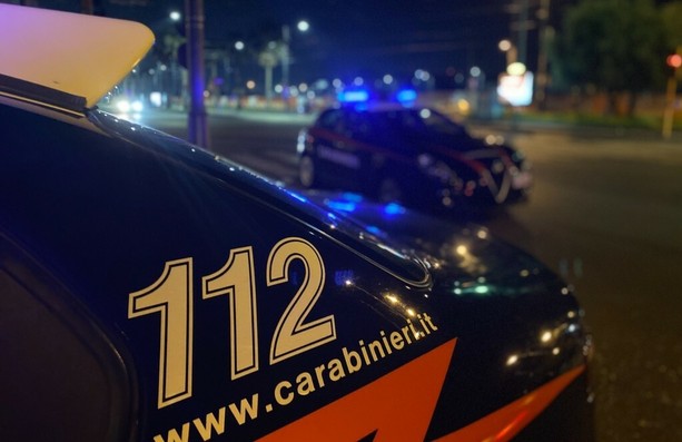 Rapina una giovane con un taglierino: individuato e fermato dai Carabinieri di Bra