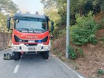 Nuovo incendio a Vado Ligure: stavolta in fiamme una riva in via Fontanelle, nella Valle (FOTO) Nuovo incendio a Vado Ligure: stavolta in fiamme una riva in via Fontanelle, nella Valle (FOTO)