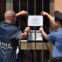 Besano, sospesa la licenza a un bar. «Minorenne e accompagnatore aggrediti dagli avventori, rissa, abuso di alcol e presenza di pregiudicati» Besano, sospesa la licenza a un bar. «Minorenne e accompagnatore aggrediti dagli avventori, rissa, abuso di alcol e presenza di pregiudicati»