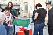 Sanremo, 25 aprile tra tensioni e divisioni: associazioni si ritirano dopo il diverbio con gli studenti di 'Papavero Rosso' (Foto e Video)