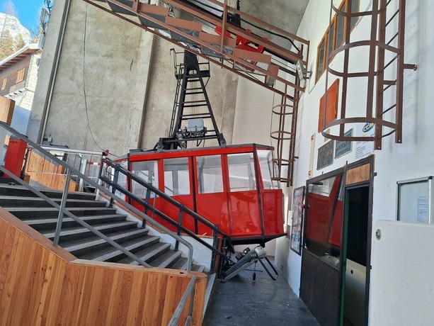 Incidente alla funivia di Macugnaga, indagini su un possibile guasto ai freni Incidente alla funivia di Macugnaga, indagini su un possibile guasto ai freni