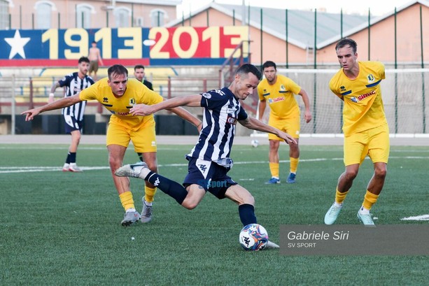Calcio | Eccellenza. Parte la nuova rincorsa alla Serie D, alle 15:00 il via al campionato Calcio | Eccellenza. Parte la nuova rincorsa alla Serie D, alle 15:00 il via al campionato