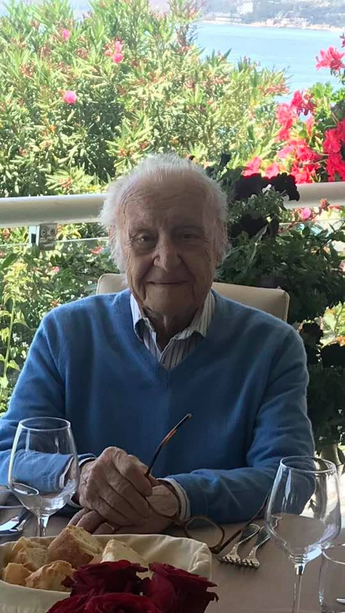 Addio a Piero Cornaglia, dirigente Miroglio e fondatore del Rotary club Canale-Roero Addio a Piero Cornaglia, dirigente Miroglio e fondatore del Rotary club Canale-Roero