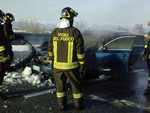 Auto in fiamme sull’A6 verso Savona: autostrada chiusa per circa 45 minuti Auto in fiamme sull’A6 verso Savona: autostrada chiusa per circa 45 minuti