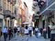 Ad Alba controlli rafforzati su alcol ai minorenni e locali: “La sicurezza si costruisce insieme”
