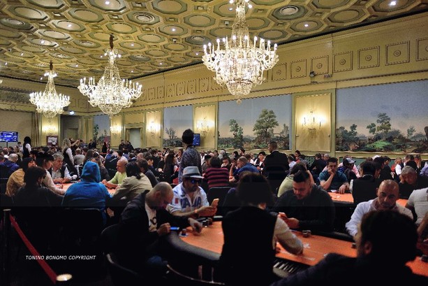 Sanremo: da domani al Casinò almeno 4.000 giocatori per l'Italian Poker Open, alberghi e ristoranti si fregano le mani