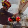 Cassinasco, asino precipita in un pozzo: complesso intervento dei Vigili del Fuoco Cassinasco, asino precipita in un pozzo: complesso intervento dei Vigili del Fuoco