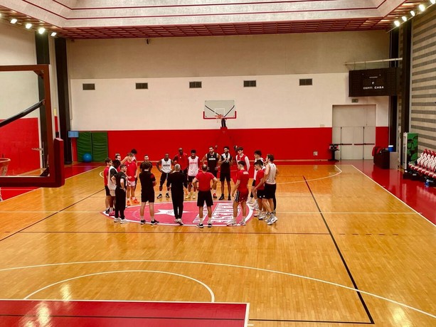La Openjobmetis, ancora senza Renfro, prepara il derby davanti ai suoi tifosi: «Aspettavamo questo momento, siamo carichi»