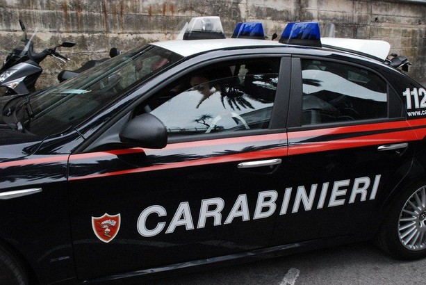 Furti sportelli bancomat con il metodo della “marmotta”: in manette un 48enne