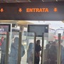 Esplode tubatura d'acqua a Porta Nuova: treni cancellati e ritardi