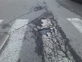 Strade colabrodo in Circoscrizione 6: cresce la 'lista nera' delle buche Strade colabrodo in Circoscrizione 6: cresce la 'lista nera' delle buche