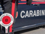 Albenga, tenta di investire un conoscente con un’auto rubata, poi aggredisce i Carabinieri: arrestato