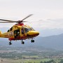 Tragedia sulla Statale 26: travolto e schiacciato da un furgone, muore un 58enne