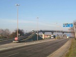 Tangenziale di Alba, nessuna data per la fine dei restringimenti: "Servono anche per le condizioni dell'infrastruttura" Tangenziale di Alba, nessuna data per la fine dei restringimenti: "Servono anche per le condizioni dell'infrastruttura"