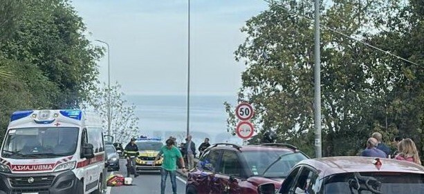 Ventimiglia, incidente in corso Montecarlo: 45enne cade con la moto e muore nonostante il pronto intervento dei medici