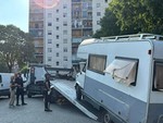 Furgoni usati come "dormitori" e camper abusivi, 8 sequestri tra Barriera e Mirafiori Sud
