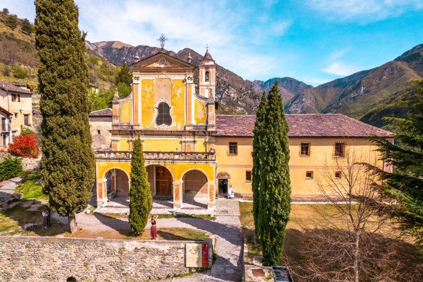 Saorge: Georges Rousse illumina il patrimonio d’arte sacra di Menton Riviera & Merveilles con “Lux Aurea” al Monastero Saorge: Georges Rousse illumina il patrimonio d’arte sacra di Menton Riviera & Merveilles con “Lux Aurea” al Monastero