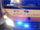 Auto si ribalta sulla statale 394 a Barasso: ferito un giovane di 28 anni