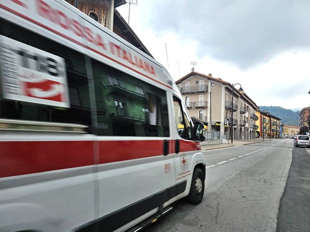 Auto contro un Tir sulla Saluzzo-Barge: morto un ragazzo di 20 anni Auto contro un Tir sulla Saluzzo-Barge: morto un ragazzo di 20 anni