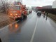 Tir esce di strada vicino all’ospedale di Verduno: disagi al traffico per tre ore Tir esce di strada vicino all’ospedale di Verduno: disagi al traffico per tre ore