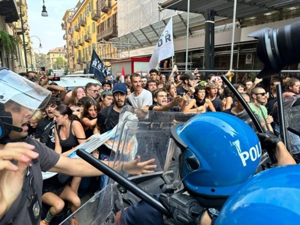 Dalla condanna delle violenze alle dimissioni di Piantedosi, gli scontri di Torino arrivano a Palazzo Lascaris
