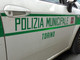 Aurora, insegue una donna armato di coltello: arrestato dalla Polizia Locale