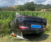 Incidente sull'autostrada A5: due veicoli coinvolti e 4 persone ferite, traffico in tilt