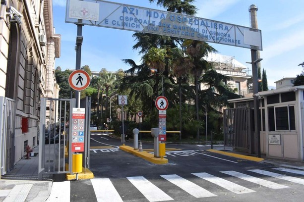 Emergenza caldo, ottantacinquenne muore al pronto soccorso del San Martino