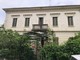 Cuneo, non c'è pace per Villa Invernizzi: rubato il portabandiera e danneggiato un balcone