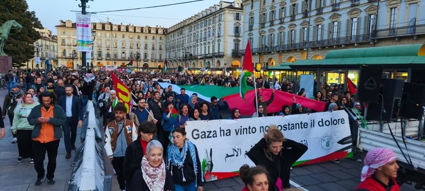 Non si ferma il supporto di Torino alla Flotilla: ancora in migliaia in marcia
