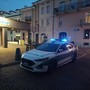Cuneo: ubriaco aggredisce una coppia in corso Giolitti, fermato dalla Polizia Locale
