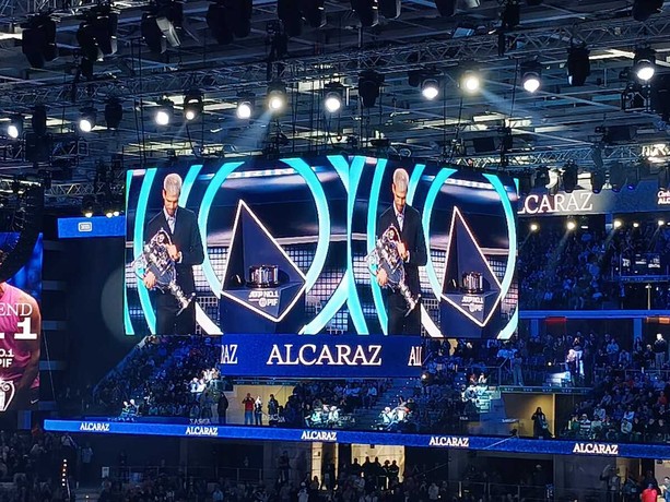 Atp Finals, Re Carlos Alcaraz festeggia il numero 1: "Vuol dire tutto per me" Atp Finals, Re Carlos Alcaraz festeggia il numero 1: "Vuol dire tutto per me"