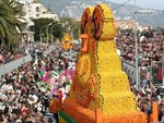 Mentone in festa: Corso des Fruits d’Or, sfilata di carri fioriti il 15, 22 febbraio e 1° marzo- da non perdere!