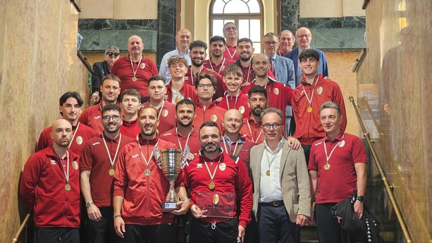 FOTONOTIZIA. Veloce, consegnata a Palazzo Sisto la Coppa per la vittoria del campionato
