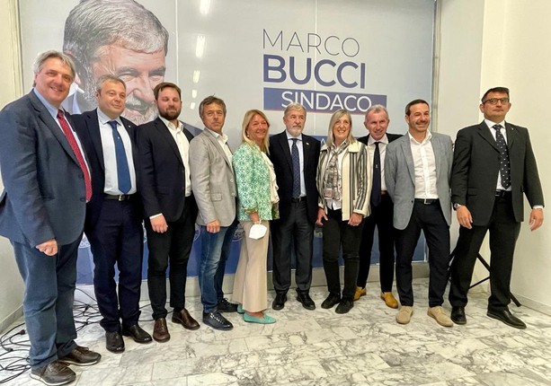 Municipi, presentati i nove candidati presidenti della coalizione a sostegno di Bucci (Foto e Video) Municipi, presentati i nove candidati presidenti della coalizione a sostegno di Bucci (Foto e Video)