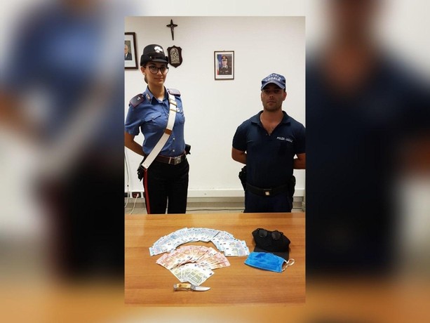 Rapina alla farmacia di via Cavour. Arrestato l'autore: è un astigiano da pochi mesi scarcerato per rapina in banca (AGGIORNAMENTO)