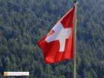 Svizzera, bocciata l’iniziativa sulla neutralità: il 70,2% vota No