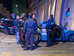 In quattro rapinano un ragazzo in corso Giolitti a Cuneo. Fermato uno dei presunti aggressori [VIDEO]