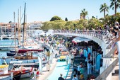 A Saint-Jean-Cap-Ferrat torna la grande festa dell’auto: un viaggio dal Giappone alle origini del mito (Foto) A Saint-Jean-Cap-Ferrat torna la grande festa dell’auto: un viaggio dal Giappone alle origini del mito (Foto)