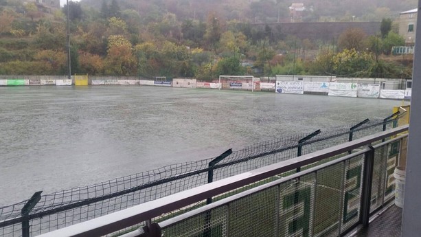 Calcio. Possibili novità in arrivo sul tema allerta meteo, allo studio il rinvio in blocco con l'allerta arancione Calcio. Possibili novità in arrivo sul tema allerta meteo, allo studio il rinvio in blocco con l'allerta arancione