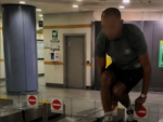 L'influencer non paga il biglietto della metro e si vanta sui social: il questore lo castiga con un avviso orale