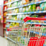 &quot;Tagliamo l'IVA su pasta ed olio&quot;: blitz di Ultima Generazione all'Ipercoop Parco Dora