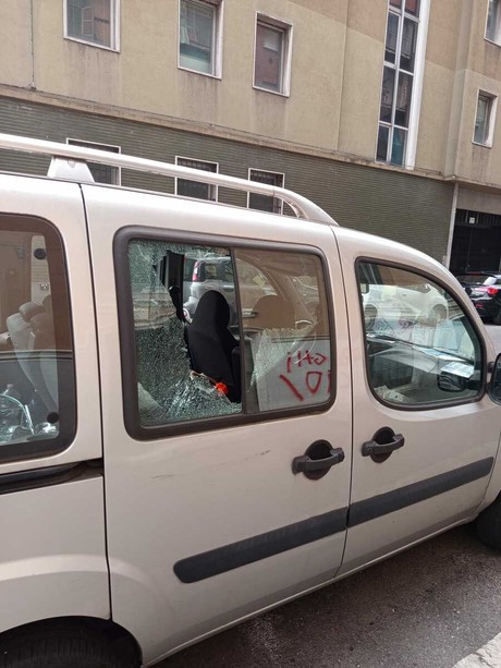 Auto vandalizzate, scippi e spaccio a San Donato: l'allarme dei residenti finisce in Circoscrizione 4
