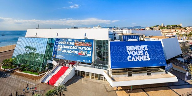 Cannes diventa il ponte tra Francia e Giappone: quattro giorni per disegnare le città del futuro Cannes diventa il ponte tra Francia e Giappone: quattro giorni per disegnare le città del futuro