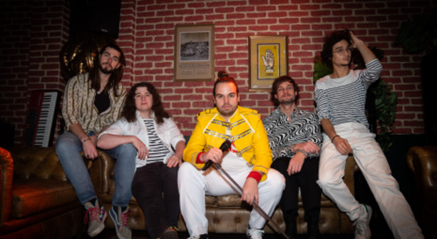 Thursday Live Sessions – “Visions of Queen”: dieci anni di musica e passione nel segno di Freddie Mercury (Video)