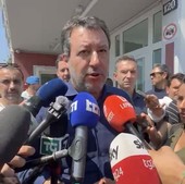 Sentenza Roggero, Salvini all'uscita di Bollate: "Non passerà anni in carcere, Lega pronta a candidarlo e sostenerlo economicamente" [VIDEO]