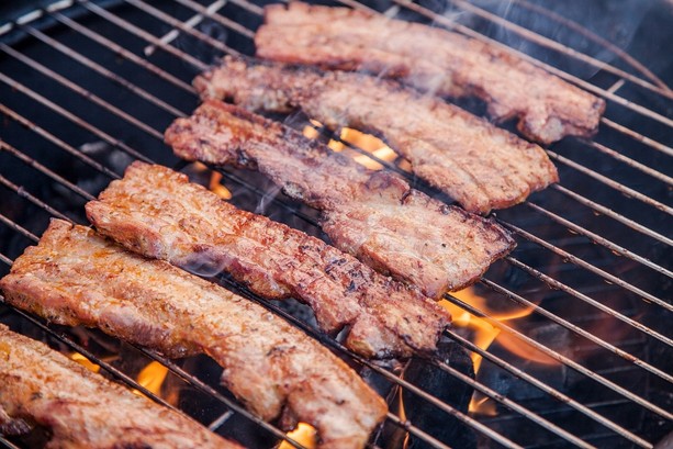 A SPASSO NEL WEEKEND. Il Varesotto si prepara ad accogliere il primo fine settimana estivo: dalle sagre alle feste, tante occasioni per divertirsi in compagnia