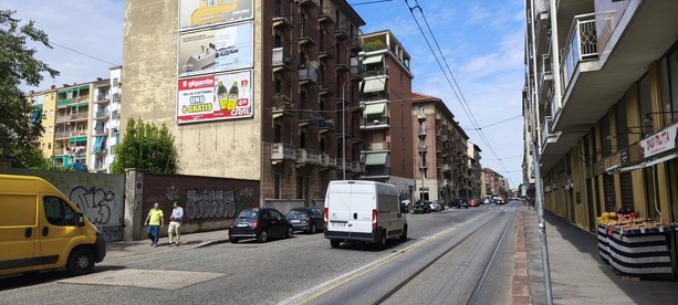 Ancora tragedia in via Genova, poche ore dopo la morte di Yosif Gamal la zona &quot;maledetta&quot; cerca di tornare alla normalità
